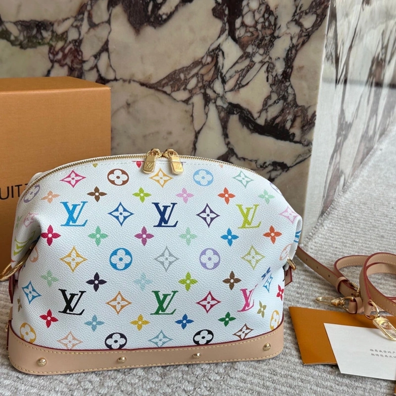 A favorite double-zipper toiletry bag-box