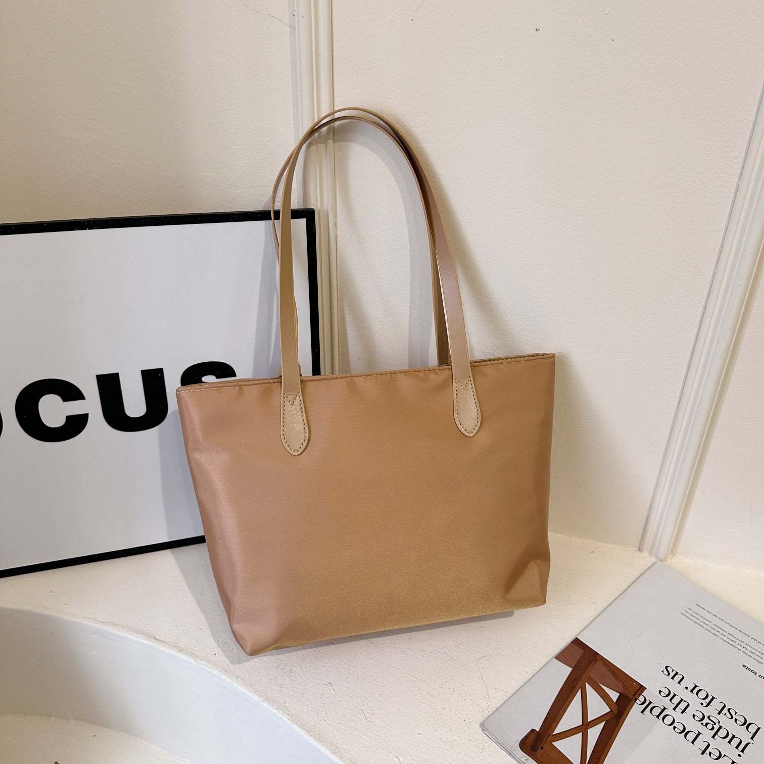 BURBERRY handbag-without packaging box