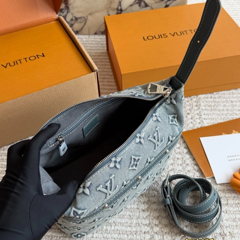 New Makeup Bag-box