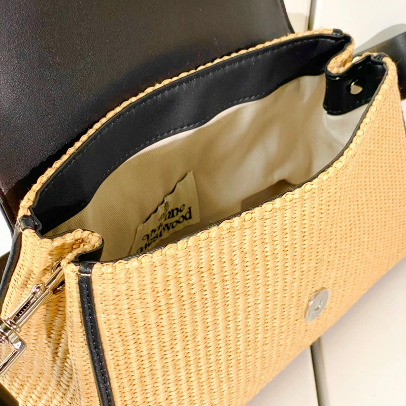 New medium woven underarm bag-box