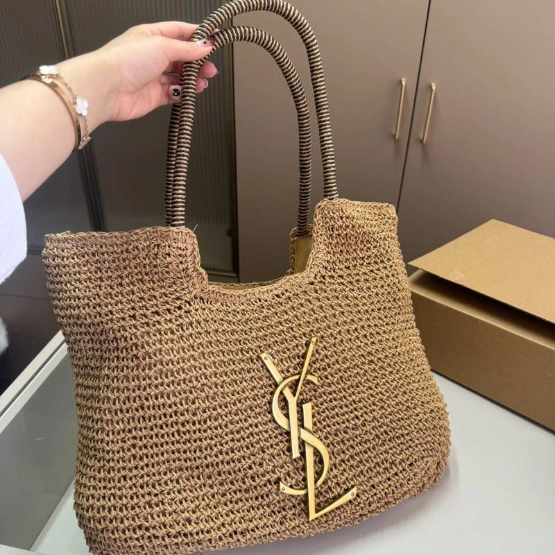 Raffia woven tote bag for the beach.-no box