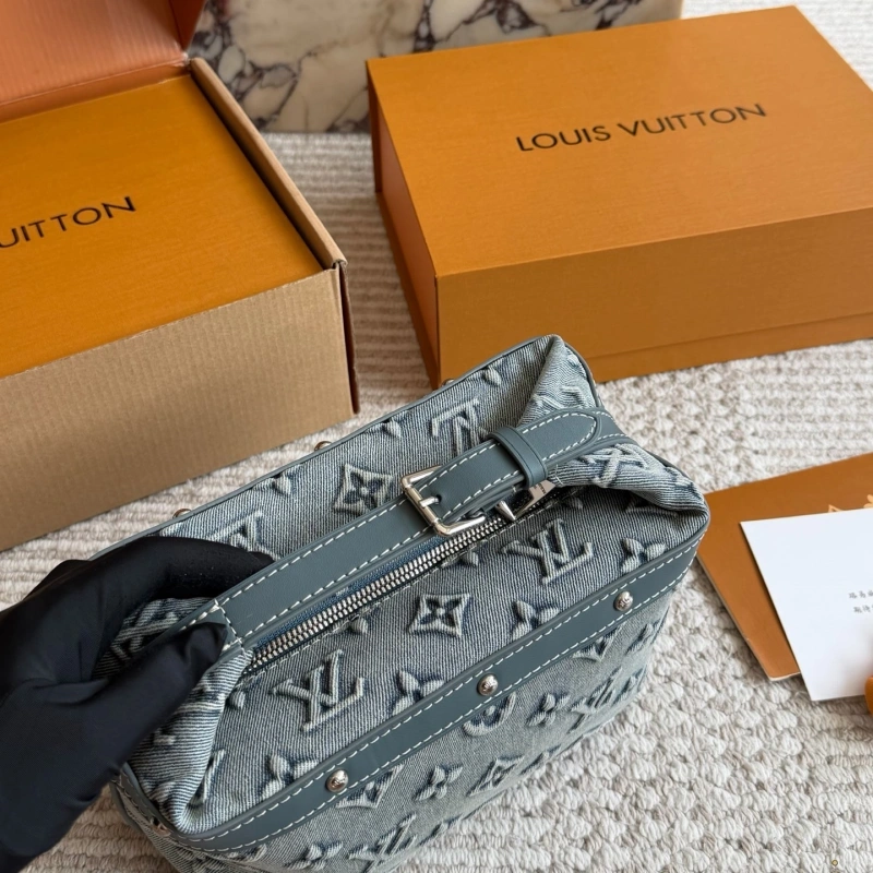 New Makeup Bag-box