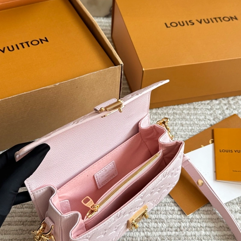 L home new little postman metis-box