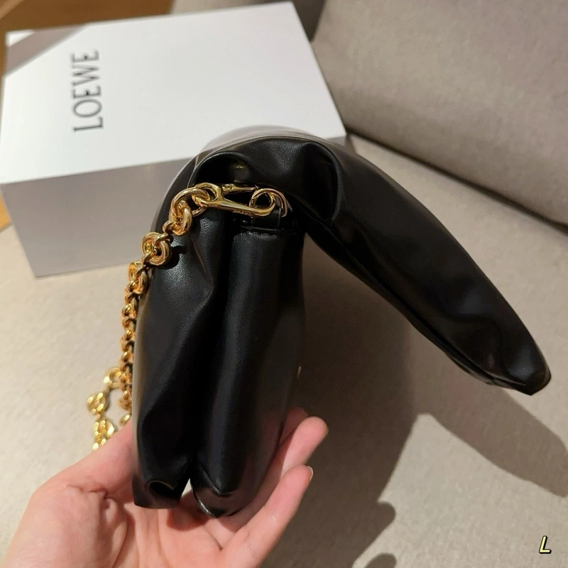 Cloud chain bag-box