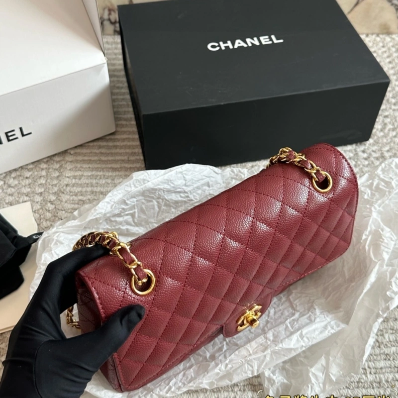 Pebbled Leather-box