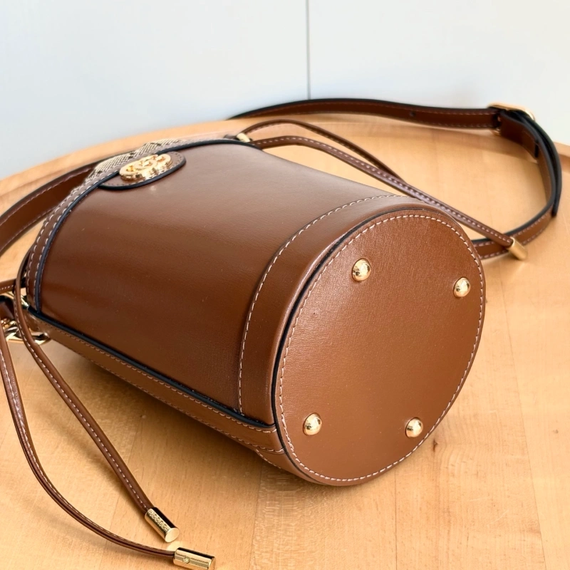 G new bucket bag-box