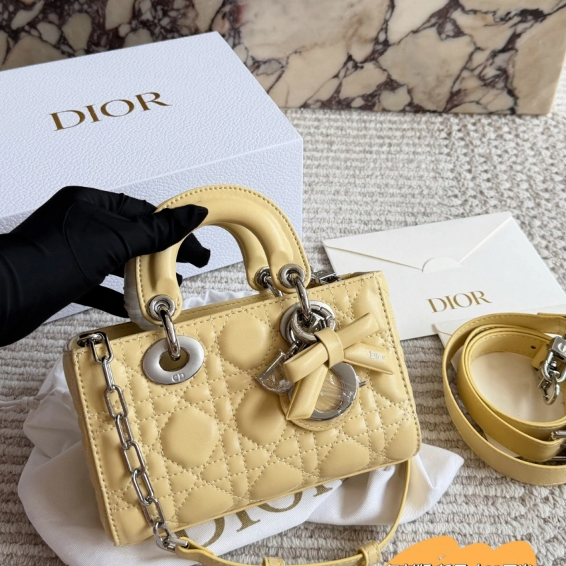 Lady’s New Arrival Long Sheepskin Coat – Full Packaging, 5 Colors Available