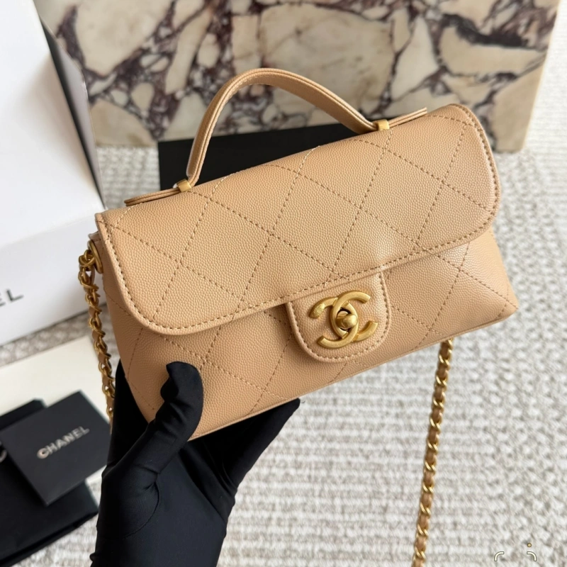 Pique Texture Flap Bag with Gold-box