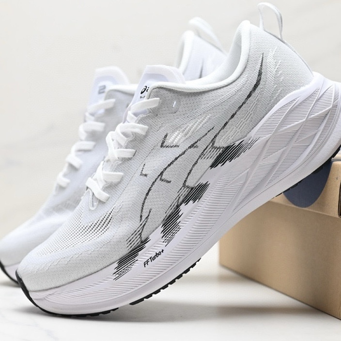 Asics SuperBlast 2