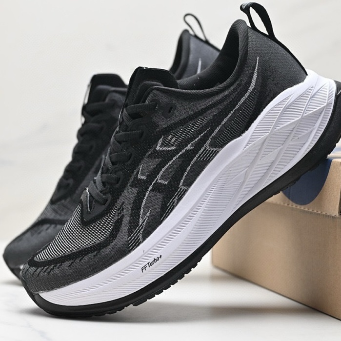 Asics SuperBlast 2