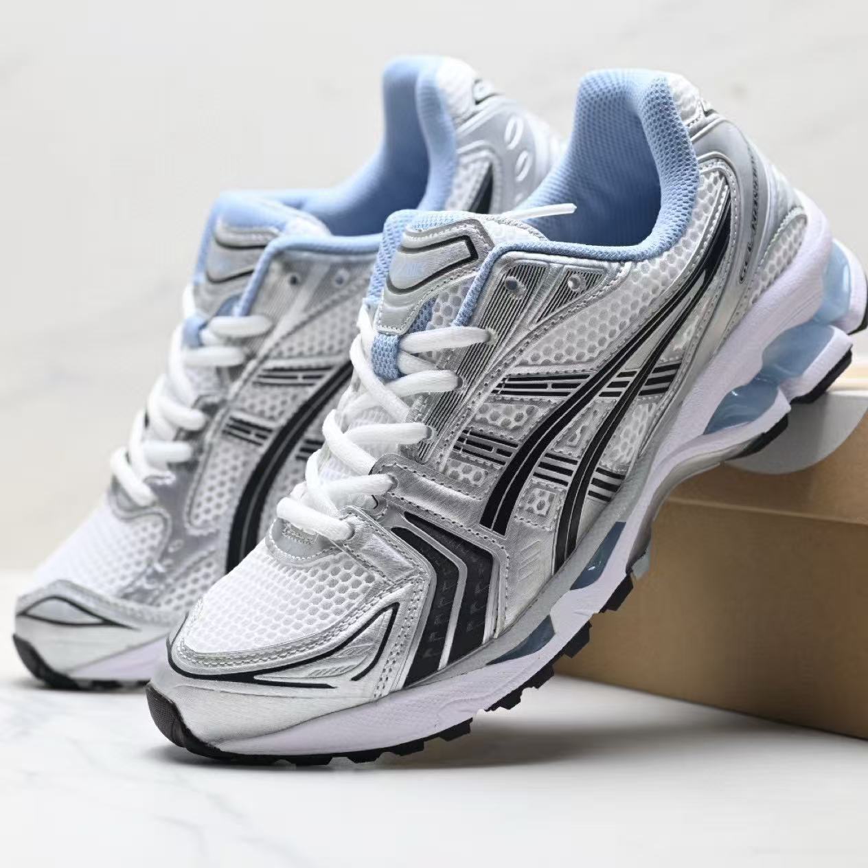 Asics Gel-kayano 14