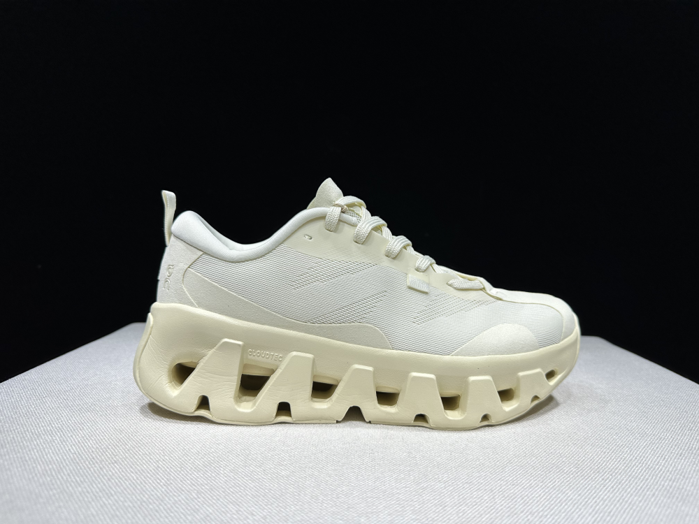 On KITH K-Tech 1