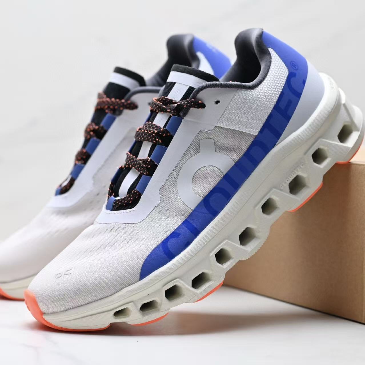 On Cloudmonster 2