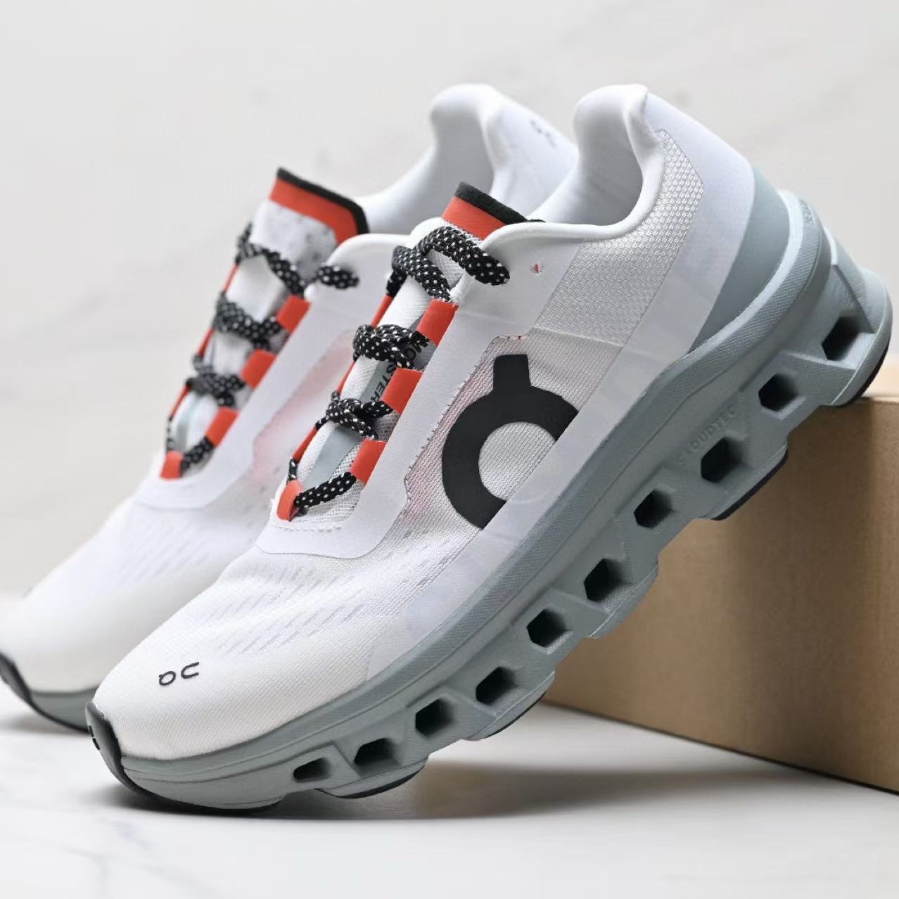 On Cloudmonster 2