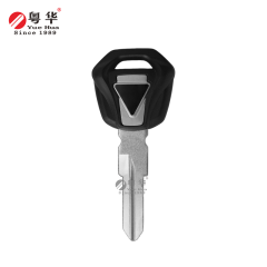 适用于 Triumph 摩托车钥匙，通用 Triumph 005 右双开钥匙 TRIUMPH675/T100/T900