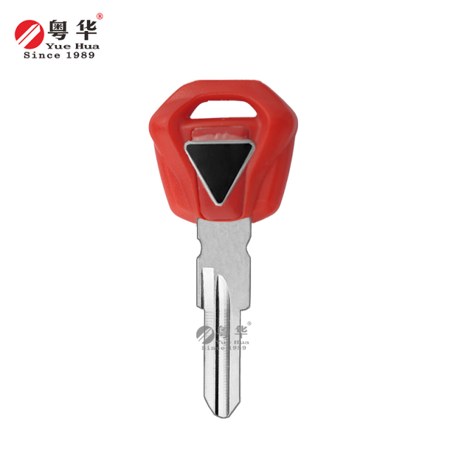 Suitable for Triumph motorcycle keys, universal Triumph 007 right double, Trident 660, Tiger 900/800 chip key blanks