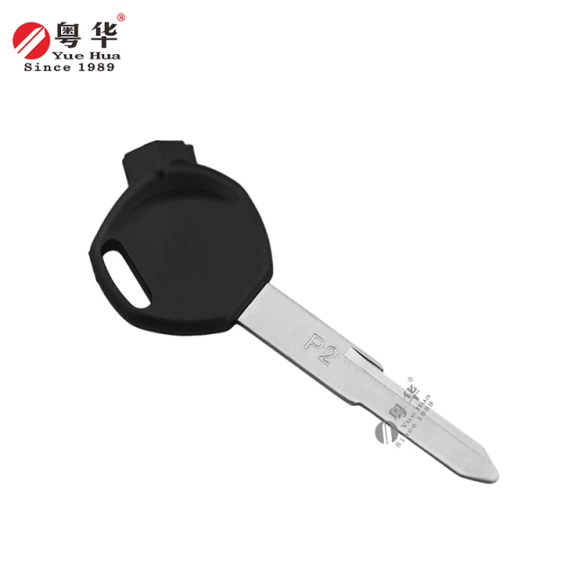 Suitable for Honda motorcycle keys, Honda magnetic bead motorcycle-P2 rubber head key blank, copper key blank with magnetic bead and film