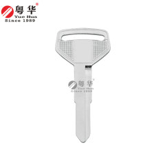 Suitable for Toyota car keys, small car spare ignition key blanks, left and right grooves, long Toyota left and right single