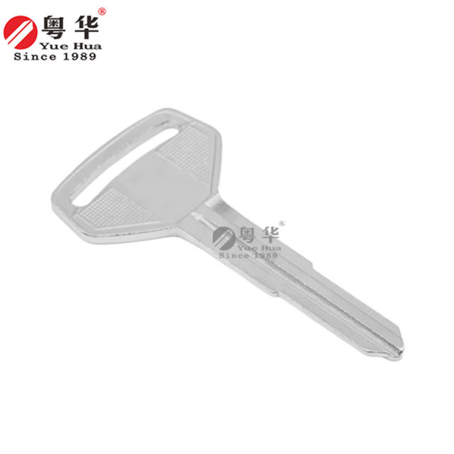 Suitable for Toyota car keys, small car spare ignition key blanks, left and right grooves, long Toyota left and right double grooves
