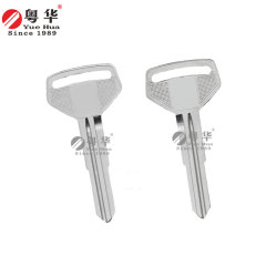 Suitable for Toyota car keys, small car spare ignition key blanks, left and right grooves, long Toyota left and right double grooves