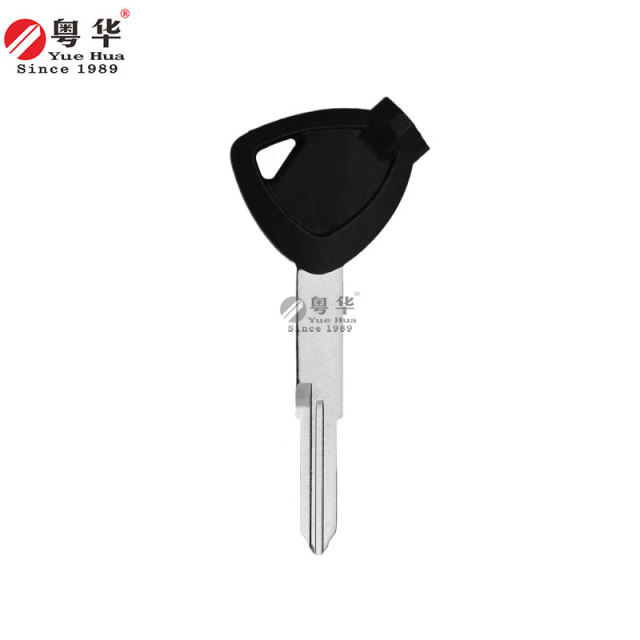 Suitable for Haojue motorcycle keys  General China IV Haojue Magnetic Dual-Slot Left and Right,Double-slot key blank, copper material key mold, with magnetic beads and film