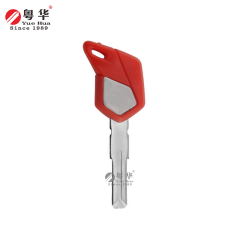适用于 MV Agusta 摩托车钥匙 MV Agusta 004 右侧双槽钥匙，黑色和红色可选 MV800/F3/F4/750/920/1000 摩托车钥匙坯 锁匠用品