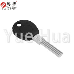 305 step-yang double-atom narrow; applicable to glue double-groove step-yang; wide-groove lock key blank; middle convex key blank