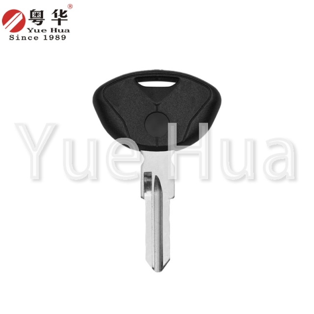 适用于宝马摩托车钥匙 BMW 005 右双槽 C1/C1-200/C600/C650GT/Sport；可安装芯片；摩托车钥匙坯