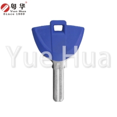 Suitable for BMW motorcycle keys BMW 011-1 middle groove R1200RT/GS/RS1000RR/F800R motorcycle key blank;chip installable