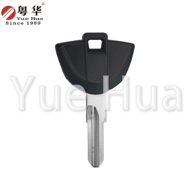 适用于宝马摩托车钥匙 BMW 013 右双槽 C600/C650GT/310R/C1/Sport；摩托车钥匙坯，有黑色、红色和蓝色可选。