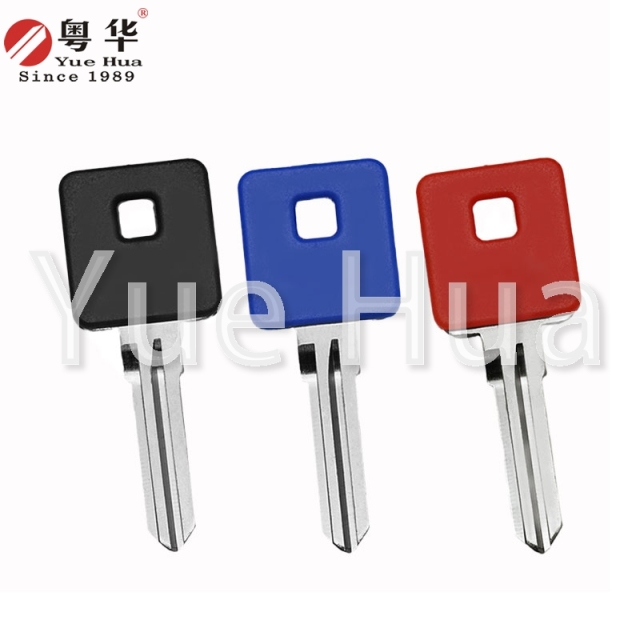 Suitable for US Harley motorcycle keys US Harley 003 right double groove motorcycle key blank black red blue three colors available