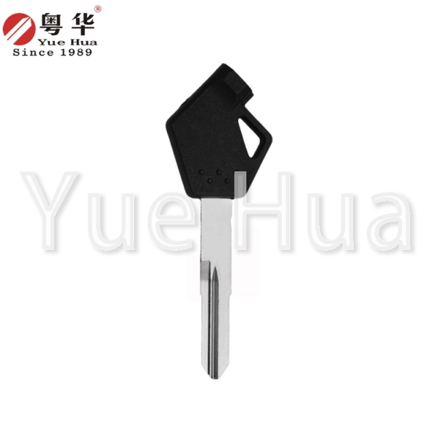 适用于铃木摩托车钥匙；铃木磁性387右双槽；摩托车钥匙坯；黄铜钥匙坯；带磁珠和磁膜。