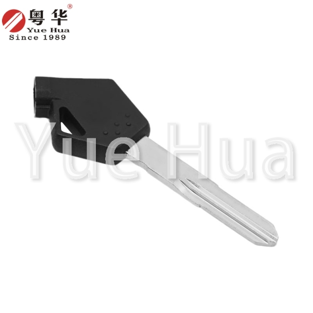 适用于铃木摩托车钥匙；铃木磁性387右双槽；摩托车钥匙坯；黄铜钥匙坯；带磁珠和磁膜。