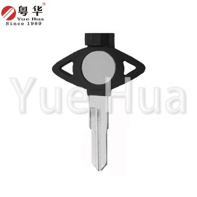 Suitable for Yamaha motorcycle keys, short Yamaha with magnetic left and right double groove,motorcycle key blank, copper key blank with magnetic beads and plastic film.