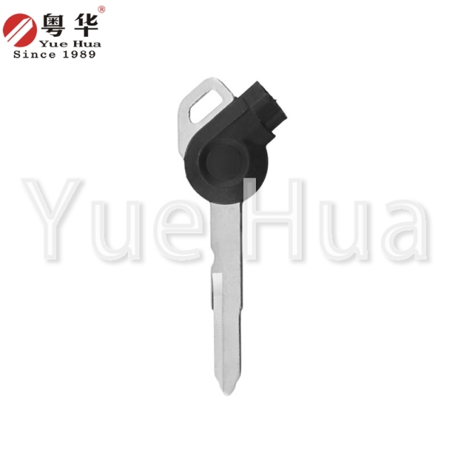 Suitable for Yamaha motorcycle keys with magnetic M3 (gourd-shaped) left double groove/right single groove,Cygnus X 125/LH125T-C,motorcycle key blank,with magnetic beads and film.