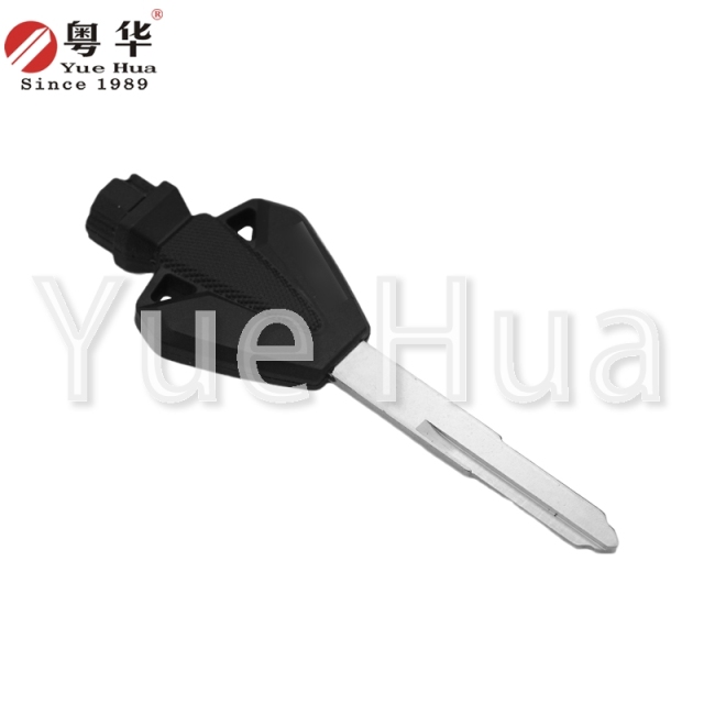 Suitable for Yamaha motorcycle keys Yamaha 023 right single groove ,rubber triangle key blank,motorcycle key blank with magnetic beads and rubber film