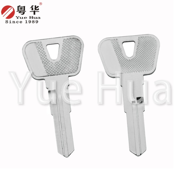 Suitable for Yamaha motorcycle keys, Yawang left and right double groove, motorcycle key blank, copper key blank, Yuehua key locksmith consumables