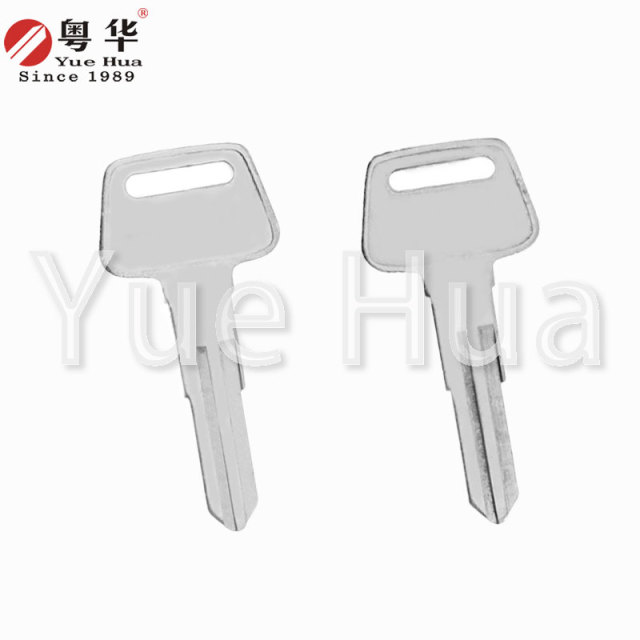 Suzuki motorcycle key; Universal Suzuki Neptune key blank; Double groove key blank; Suzuki sport left and right double