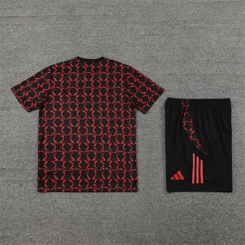 2024-25 Manchester United short-sleeved training clothes