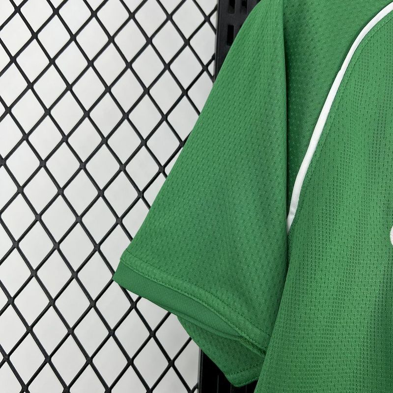 Retro 2007-08 Manchester United Green goalkeeper Football jersey retro