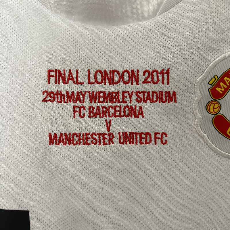 Retro Kids 2010-11 Kids UCL Manchester United in the Champions League version away Football jersey retro