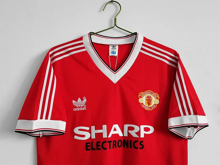 Retro 1983 Manchester United Home Soccer Shirt Jersey