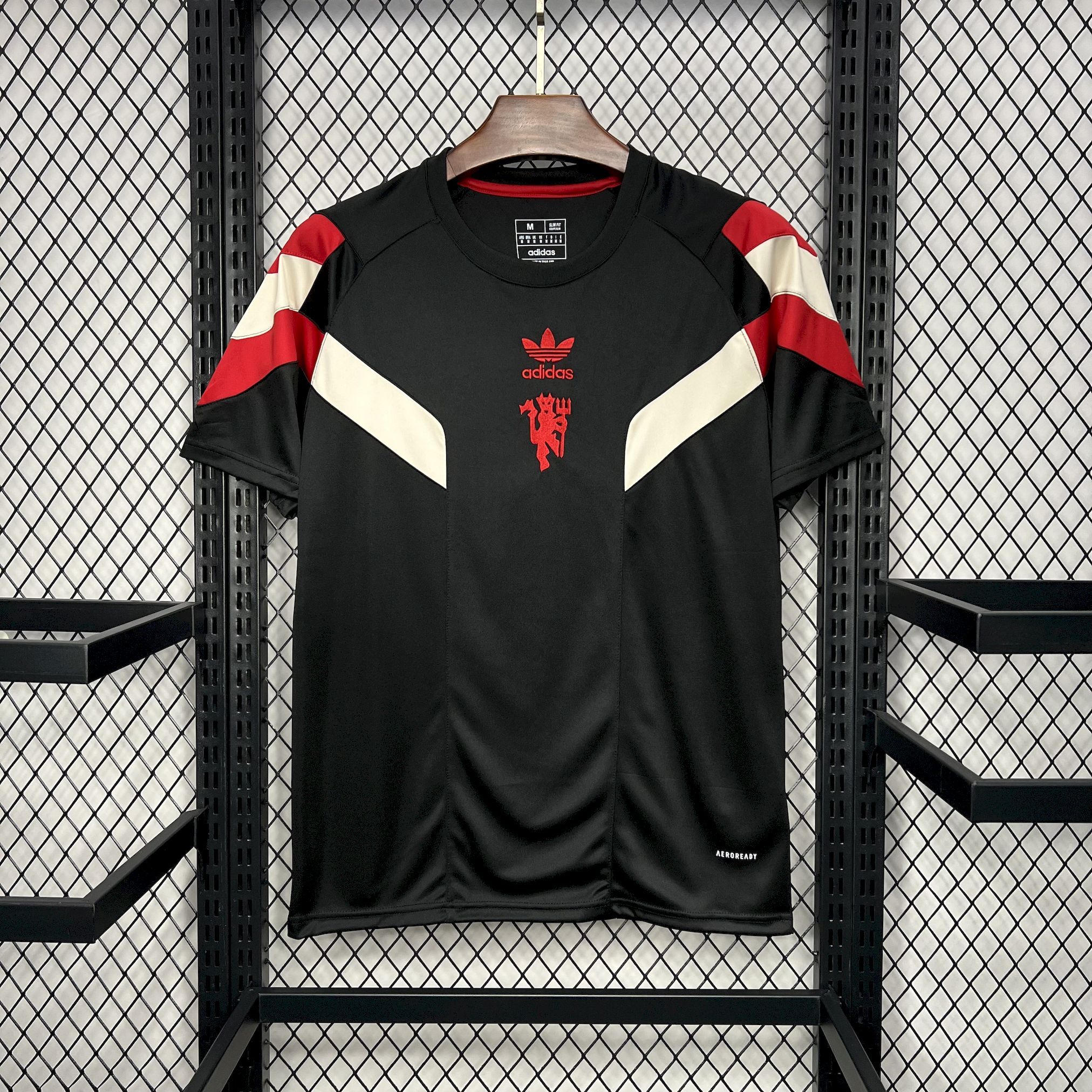 2024-25 Manchester United Originals Tee Black Football jersey