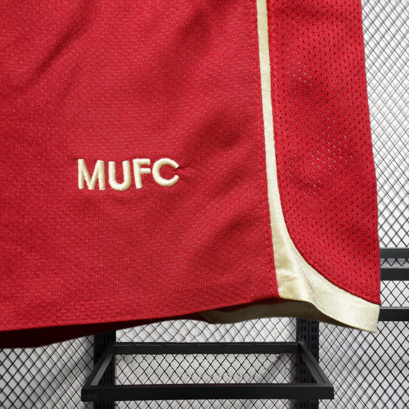 Retro player 2006-07 Manchester United home Football jersey retro