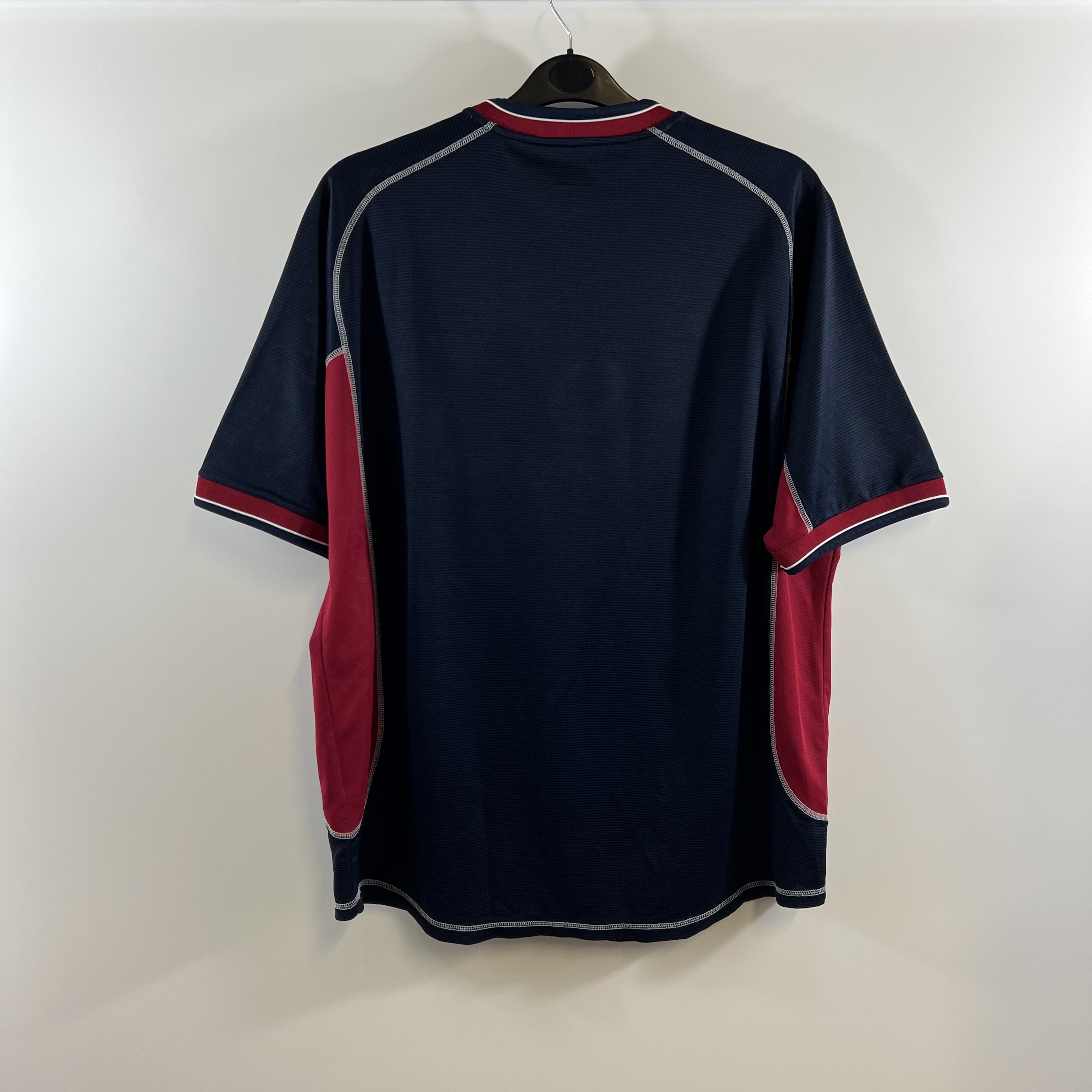 Retro 2000-01 Manchester United 2 Away Football jersey retro