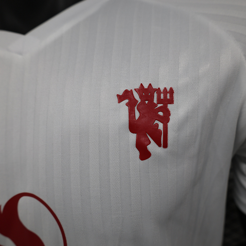 Player 2024-25 Manchester United special edition white Football jersey