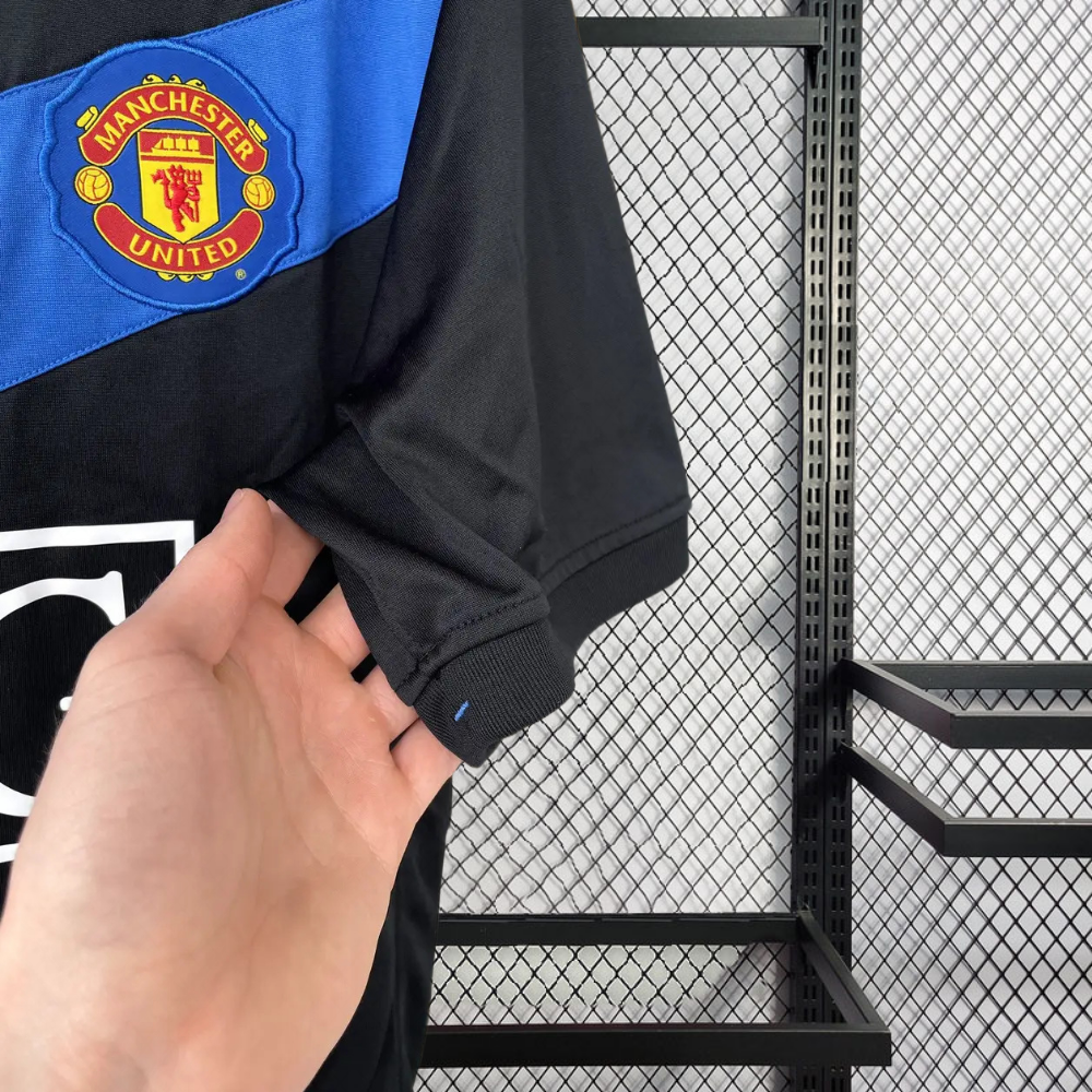Retro 2009-10 Manchester United Away Football jersey retro