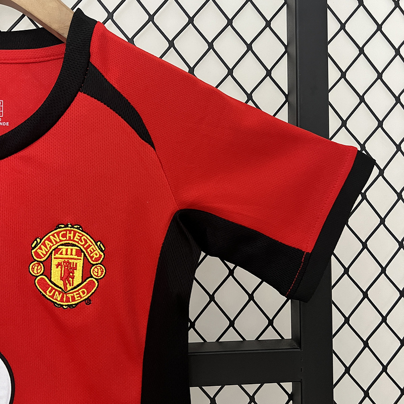 Retro kids 2002-04 Kids Manchester United home BECKHAM v.NISTELROOY GIGGS KEANE Football jersey retro