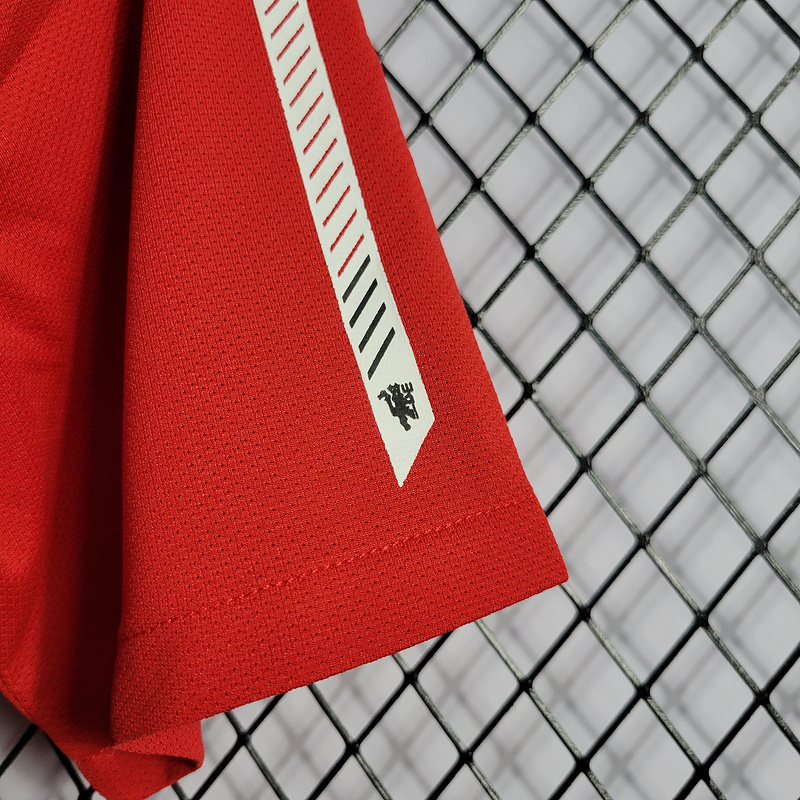 Retro 2010-11 Manchester United  Football jersey retro