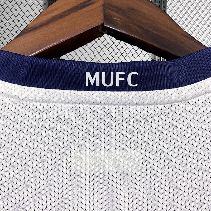 Retro 2008-09 Manchester United Away White Football jersey retro